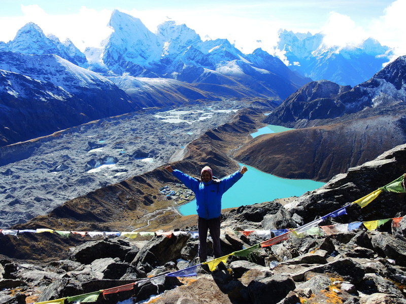 gokyo-valley-trekking 